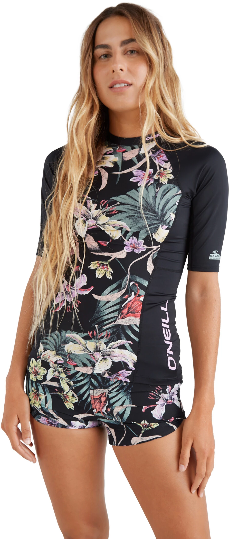 O'Neill Anglet SS Skin AOP Women, noir/Multicolore 3 O'Neill Anglet SS Skin AOP Women, noir/Multicolore – Image 3